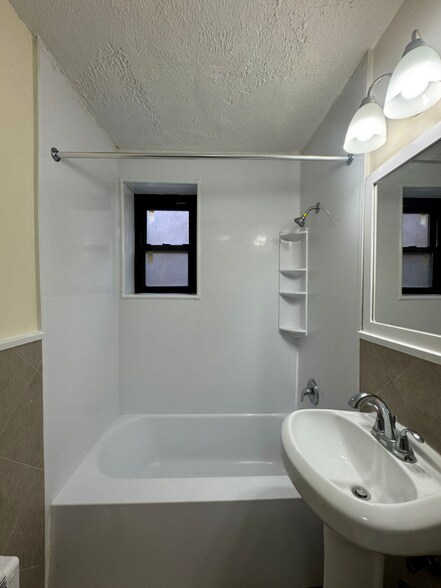 Building Photo - 235 S Harrison St