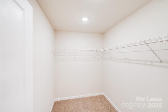 Building Photo - 2019 Sadler Wds Ln