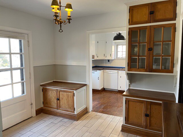 Building Photo - 6301 Alexander Dr