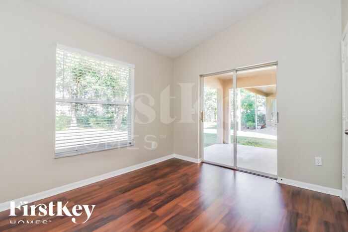 Building Photo - 31421 Glendalough Way
