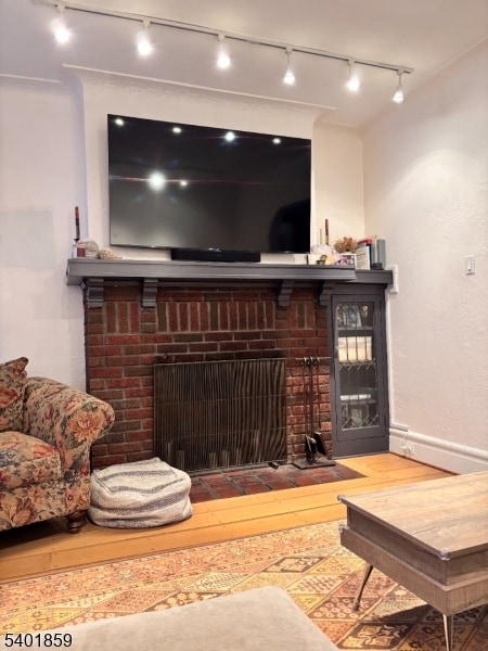 Building Photo - 61 Luddington Rd