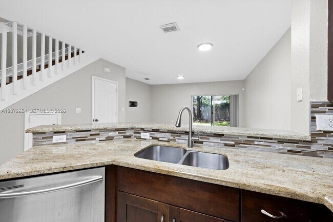 Building Photo - 7929 Tuscany Dr