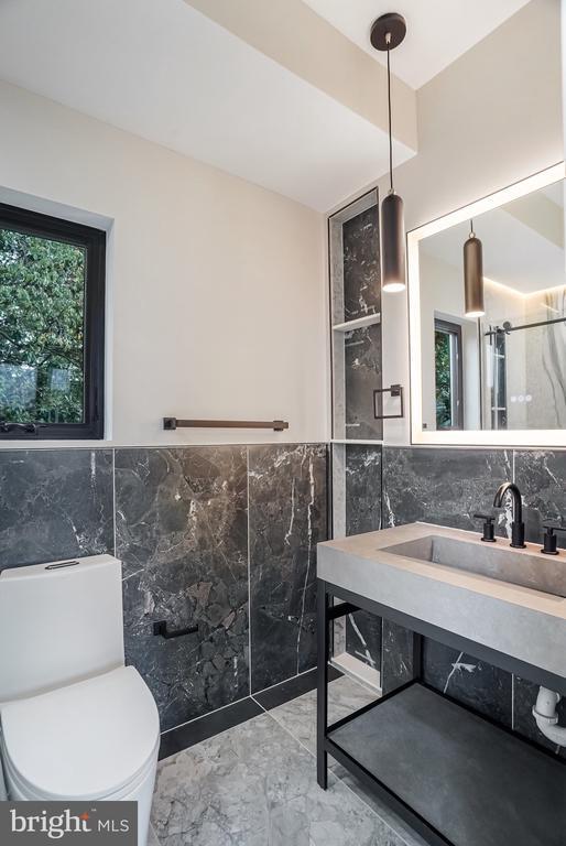 Building Photo - 3500 7th St N