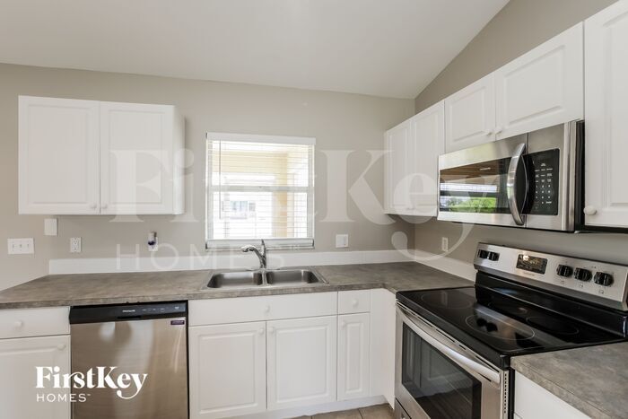 Building Photo - 218 Blackstone Dr