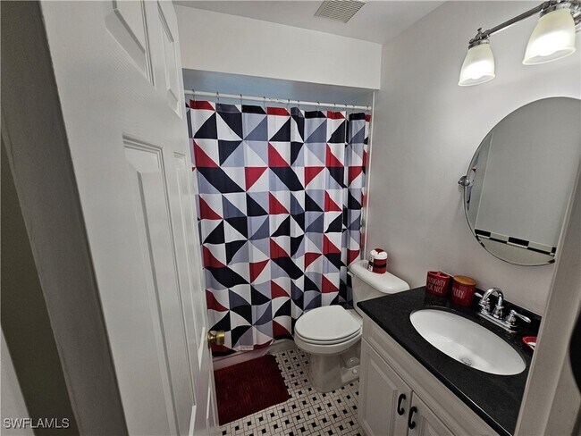 Building Photo - 20954 Country Barn Dr