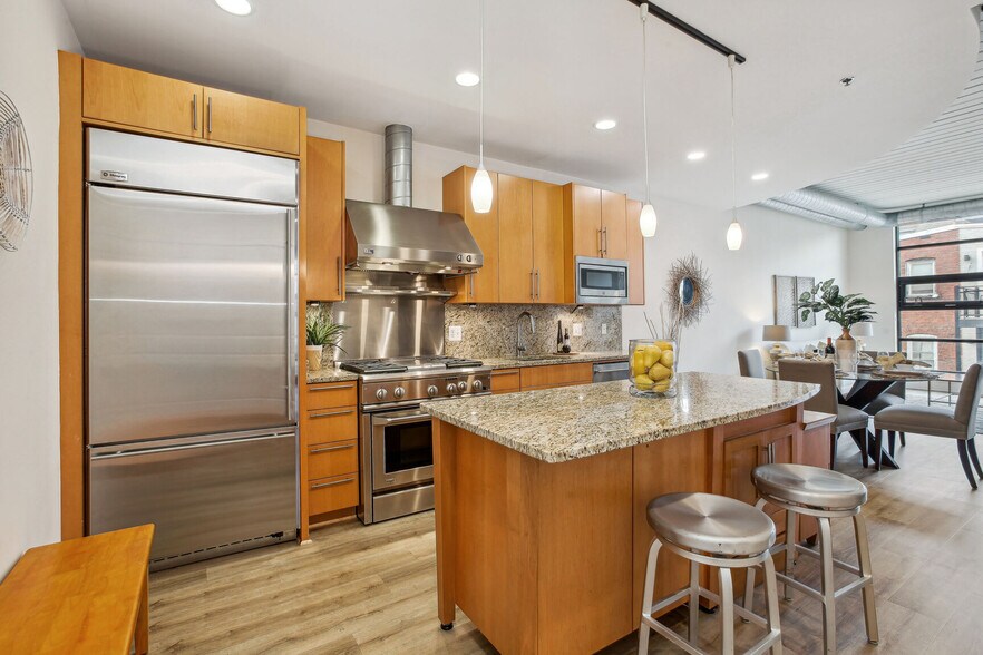 Building Photo - 2125 14th St NW