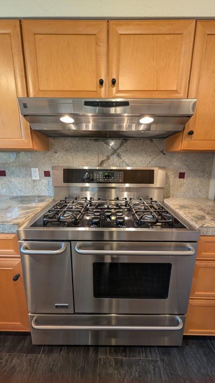 Building Photo - 12935 SW Conestoga Dr