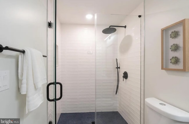 Building Photo - 1948 3rd St NE