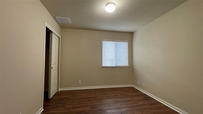 Building Photo - 1807 Colorado Bend Dr