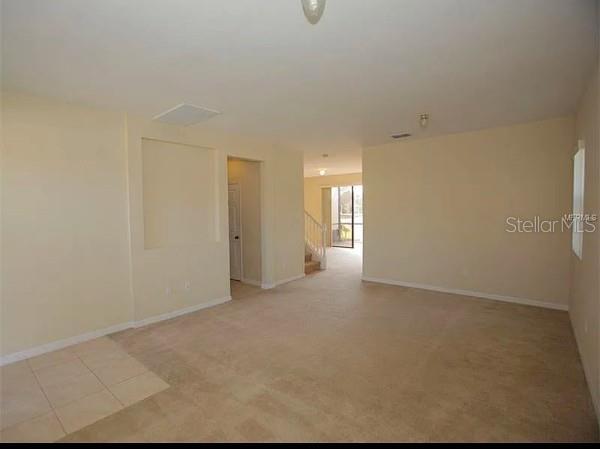 Building Photo - 1343 Clove Dr