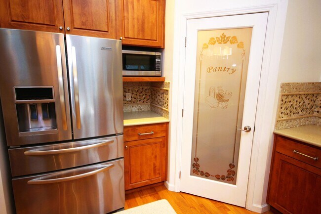 Building Photo - Beautifully Renovated Home in the Heart of Normandy Park