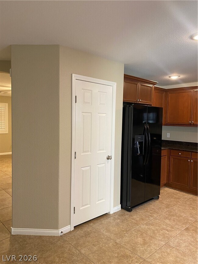 Building Photo - 8798 Brindisi Park Ave