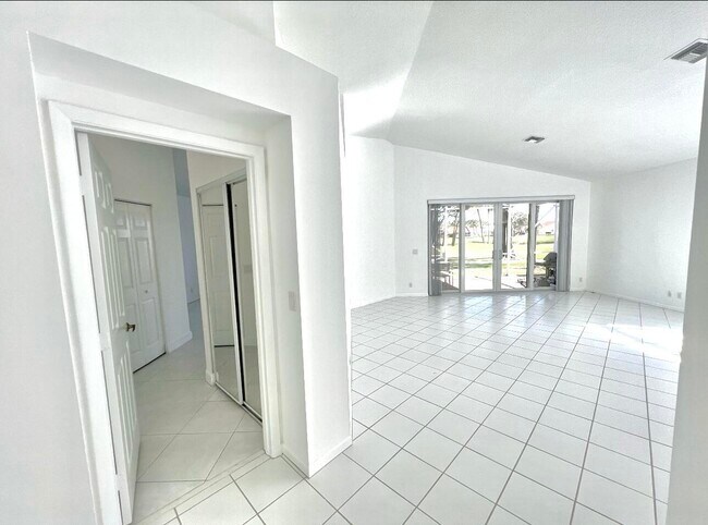 Building Photo - 17334 Antigua Point Way