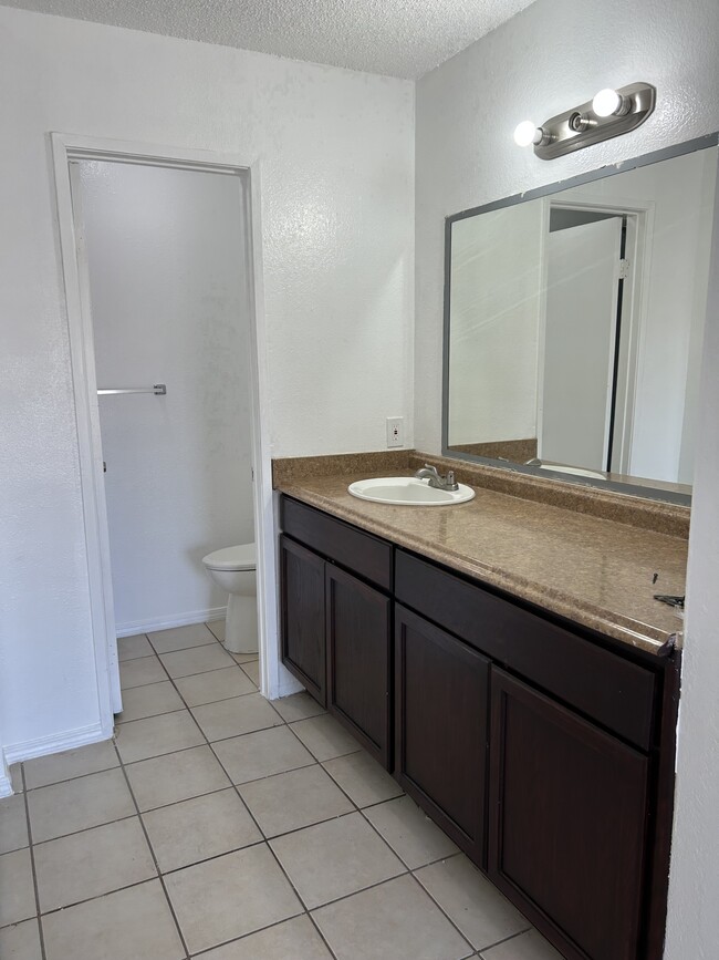 Master Bathroom (1 of 3) - 33688 Whispering Palms Trail