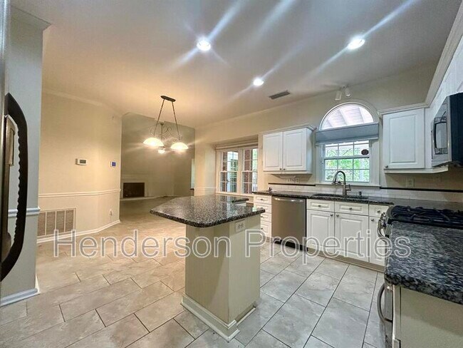 Building Photo - 332 Walnut Point Dr