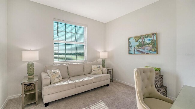 Building Photo - 12180 Wellen Golf St