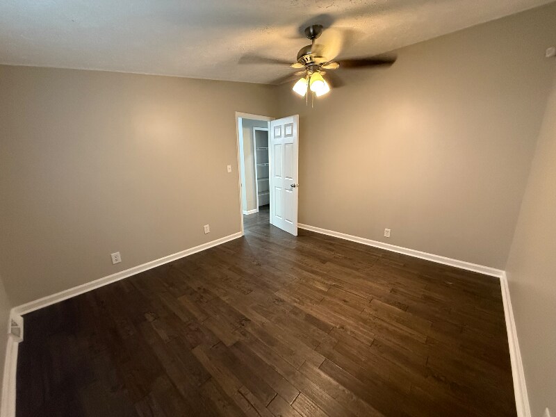 Building Photo - 1948 Brian Kelley Ln