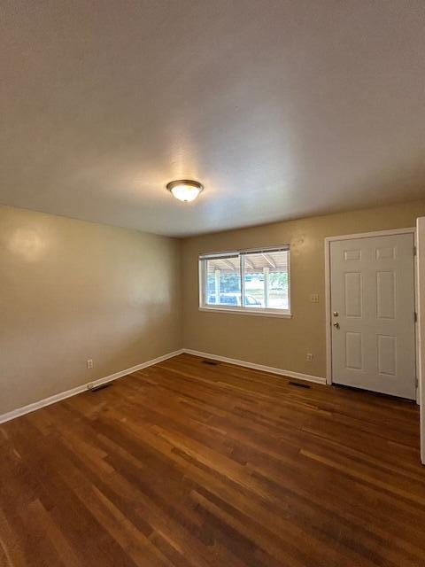 Building Photo - 2761 Woodruff Ln