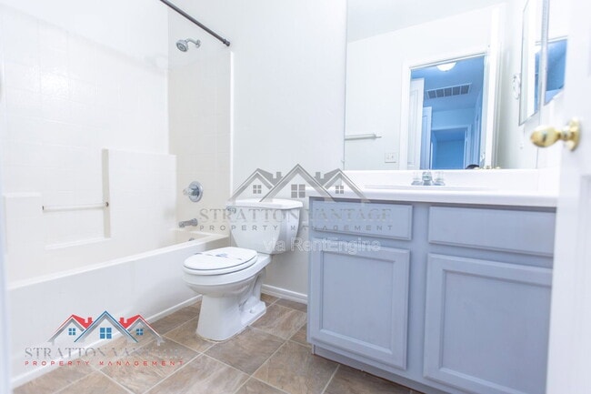 Building Photo - 2701 W Jasper Ave