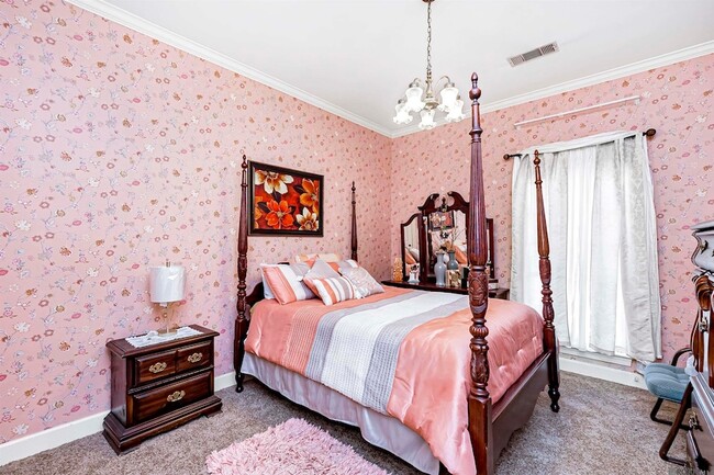 Building Photo - 1022 Wooddale Blvd