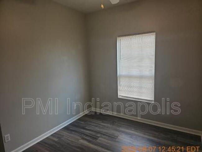 Building Photo - 1857 Winfield Park Dr