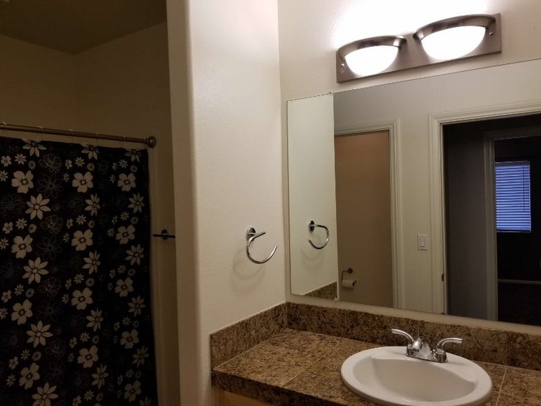 Building Photo - 33368 Campus Ln