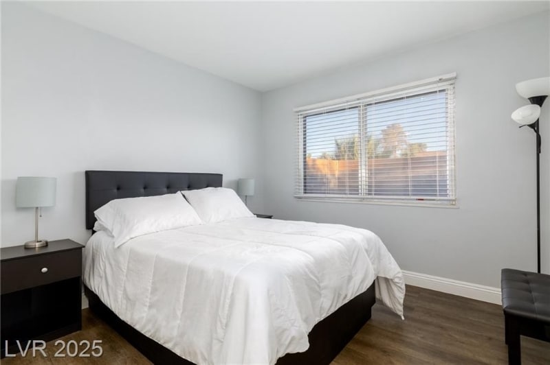 Building Photo - 2120 Wagonwheel Ave