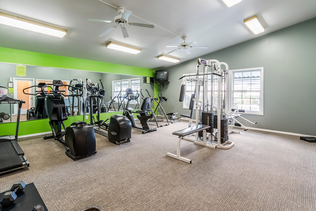 Gym - Heritage Place Apartments