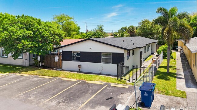 Building Photo - 730 NW 4th Ave