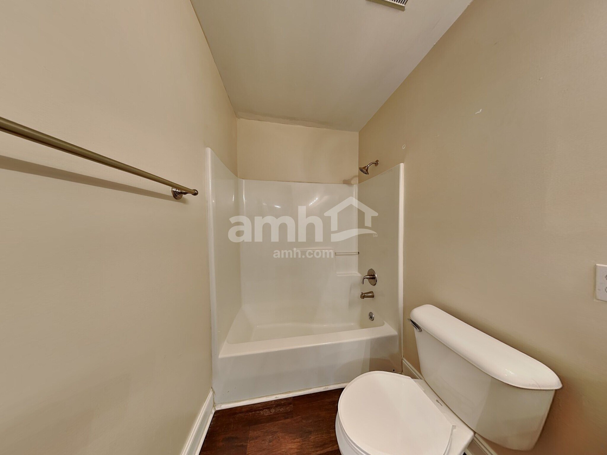 Building Photo - 216 Orleans Dr