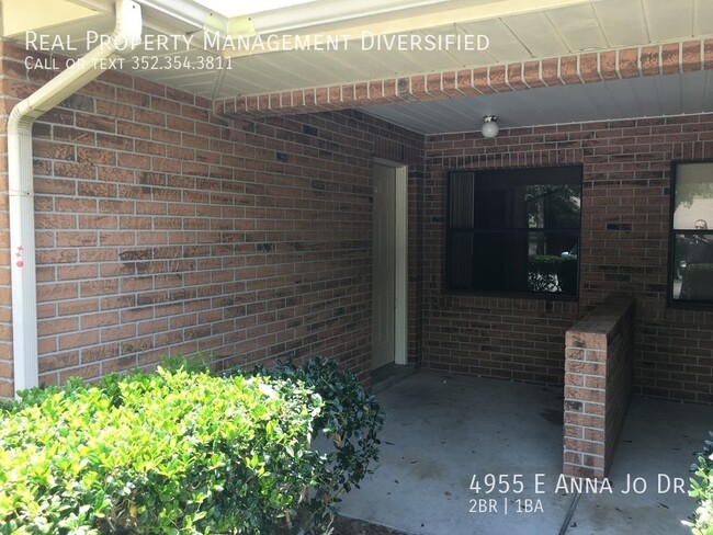 Building Photo - Citrus Park Apartments - 2BR/1BA unit