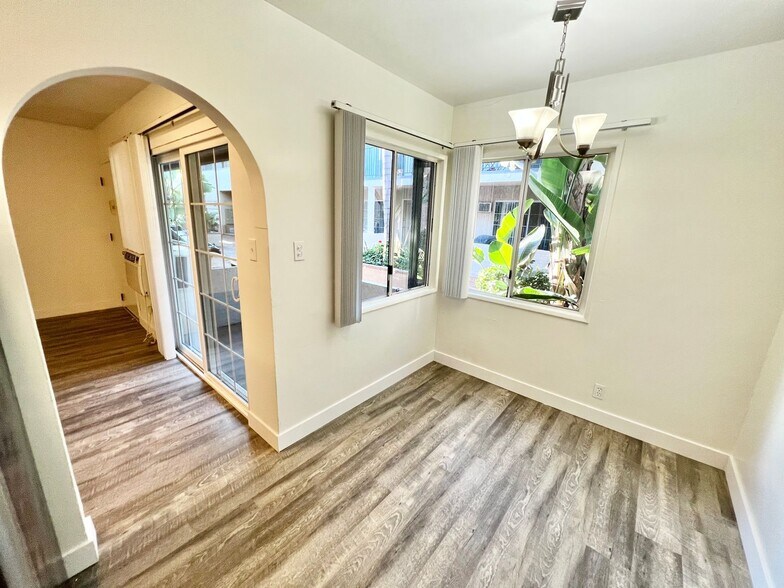 Building Photo - 3608 Keystone Av