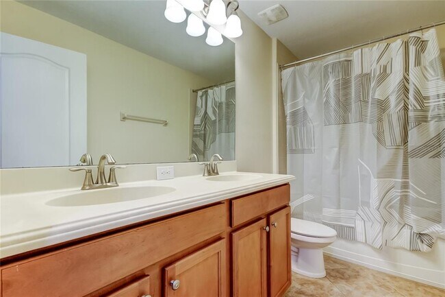 Building Photo - 10224 Celtic Ash Dr