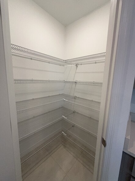 Building Photo - 76 Citrine Lp