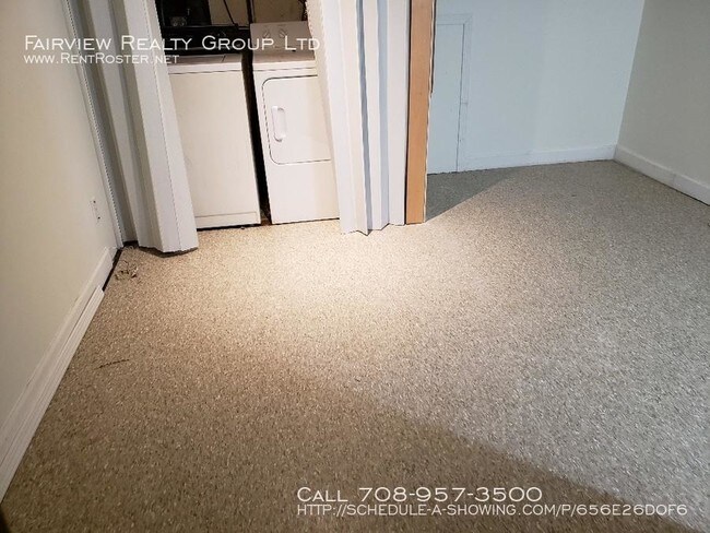 Building Photo - 1 bedroom in East Hazel Crest IL 60429