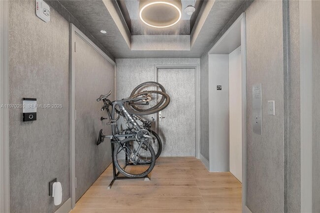 Building Photo - 1331 Brickell Bay Dr