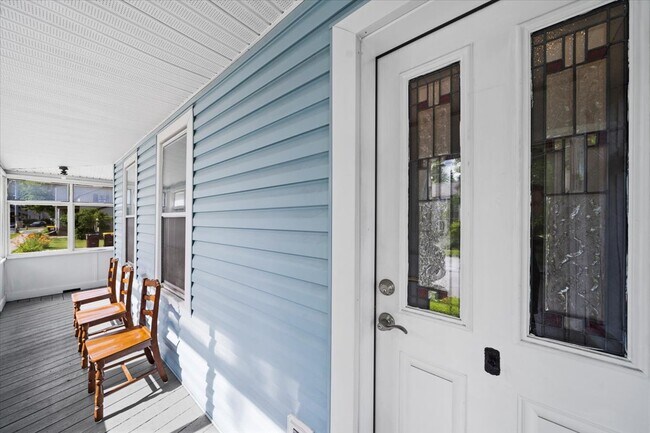 Wrap Around Screened Front Porch - 107 Clinton St