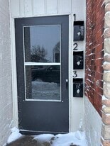 Building Photo - 415 S James St