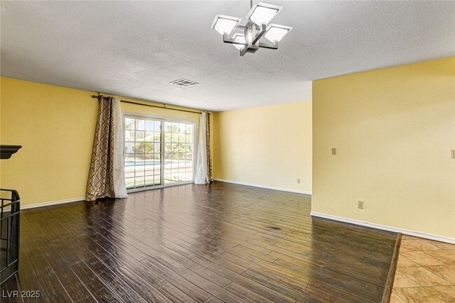 Building Photo - 8344 Snowmass Dr