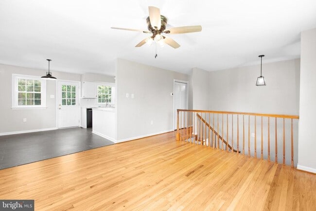 Building Photo - 18136 Pepmeier Hill Rd
