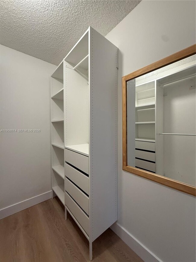 Building Photo - 19253 Carolina Cir