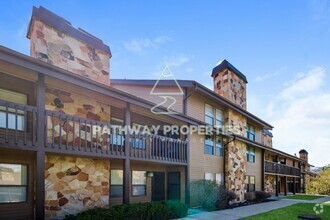 Building Photo - Amazing Wolf Creek Lodge Condo!