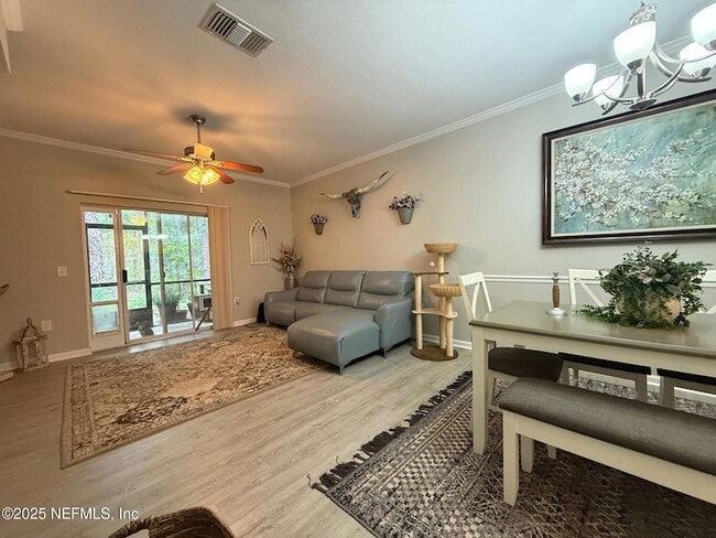 Building Photo - 10200 Belle Rive Blvd