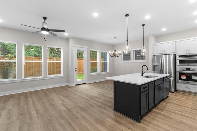 Building Photo - 16030 Mason Run Dr