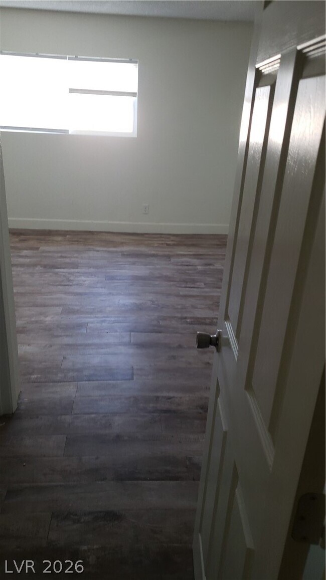 Building Photo - 5126 Golden