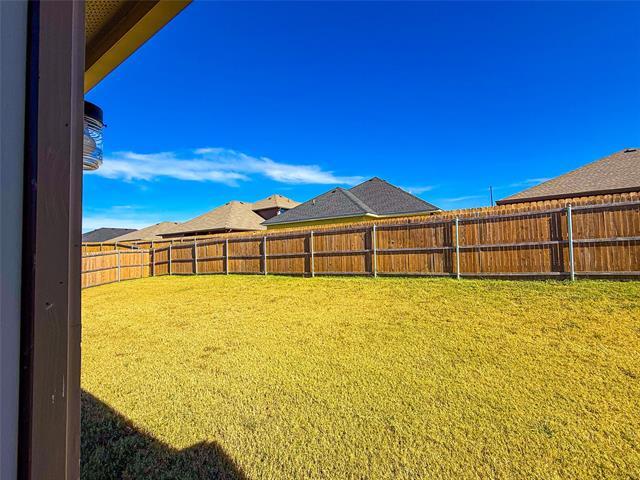 Building Photo - 6401 Graceland Dr