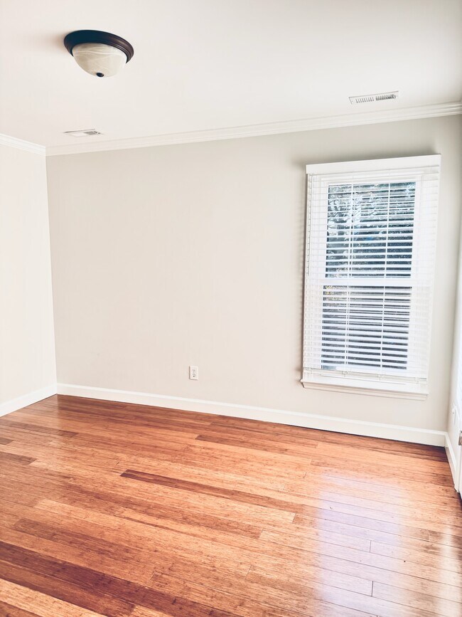 Building Photo - 3213 Terrel Mill Rd