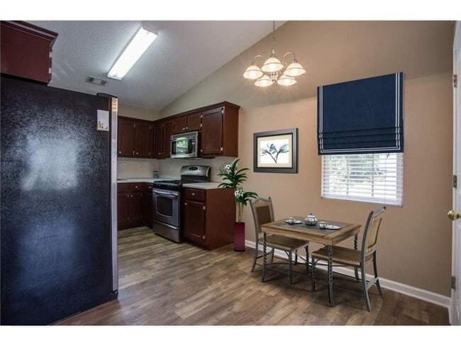 Building Photo - 2727 Fort Hampton Ct