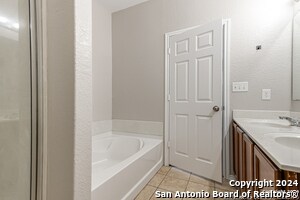 Building Photo - 24926 Terlingua Bend