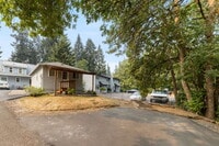Building Photo - Charming 1 bedroom Cottage